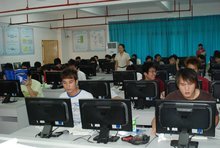 深圳大學廣州現代學院教學中心 計算機技術培訓的卓越平臺